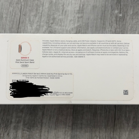 apple watch series 5 44mm (GPS + Cellular) - Picture 5 of 6